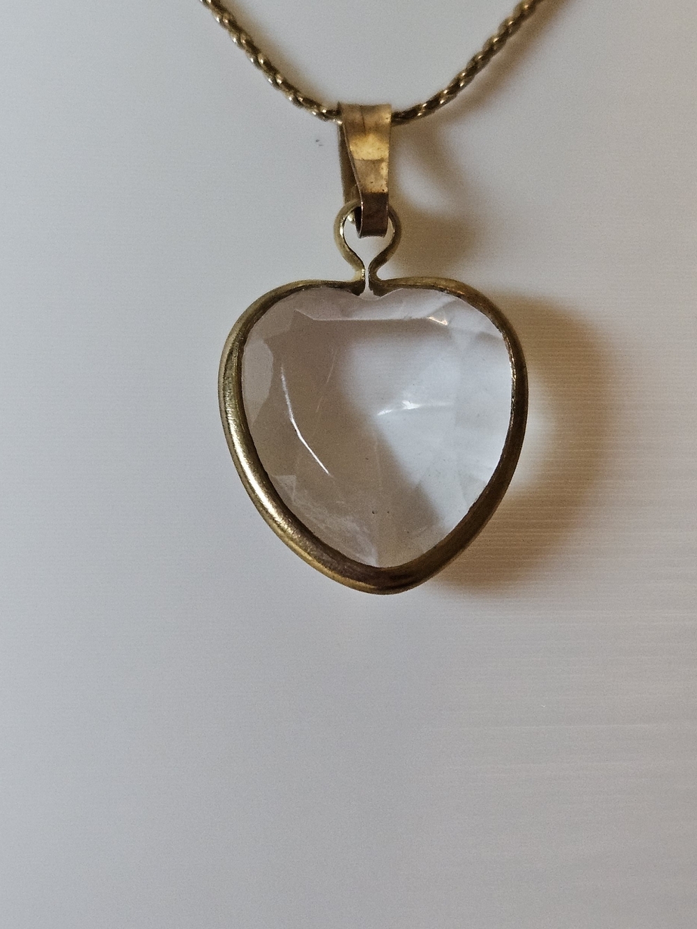 Gold Heart Crystal Pendant Necklace - Clear Stone. Chain 16". Costume Jewlery.